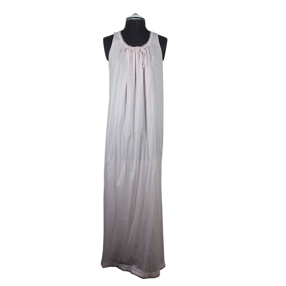 Soft pink women's sleeveless full length vintage nightgown USA made
